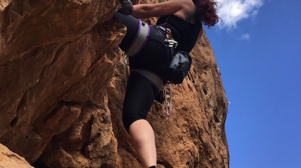 Was a lovely experience in Morocco! I wish to come back soon!!! Me doing a 6b, French classification...
#sportchallenge #climber #climbing #rockclimbing #sport #sportchallenge #sportmotivation #africa #me #petzl #lasportiva #fiveten #nike #rocks #instaclimb #maroc #active #livingthedream