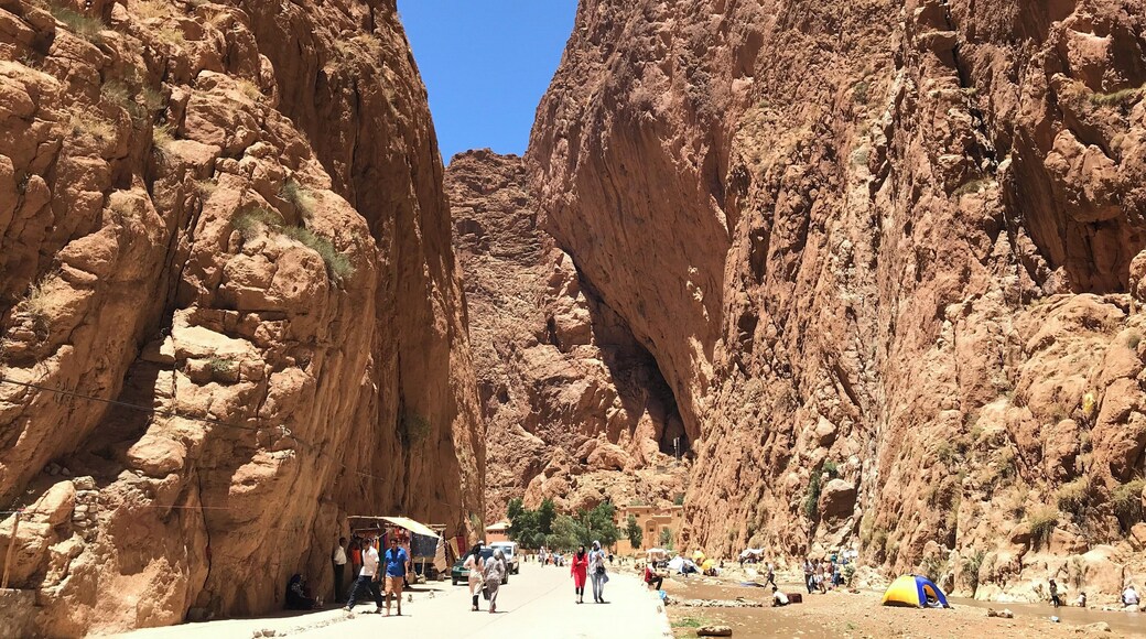 Inside the Todra Gorge in Tinerhir Morocco. On the weekends this is a popular place for locals to relax, play music, picnic and kids playing in the water. #morocco #todgha #todghagorge #travel #travelmorocco #sandatone #rivergorge #africa #northafrica #flashpackingbarbie #slowtravel #earthbound #Tinerhir
