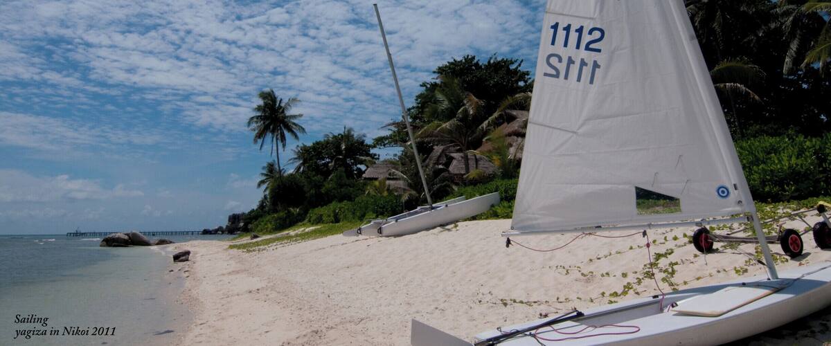 You can enjoy the yachts at Nikoi Island. The beautiful sea makes one completely relaxed. An eco-friendly island. #sea #sky #nikoi #indonesia #island #