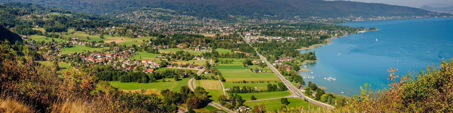 Panorama rive Ouest du lac d'Annecy