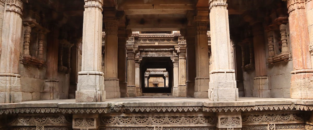 Adalaj Stepwell. It was built in 1498 in the memory of Rana Veer Singh of the Vaghela dynasty. Carved in Stone. Adalaj, Gandhinagar, Gujarat, India.