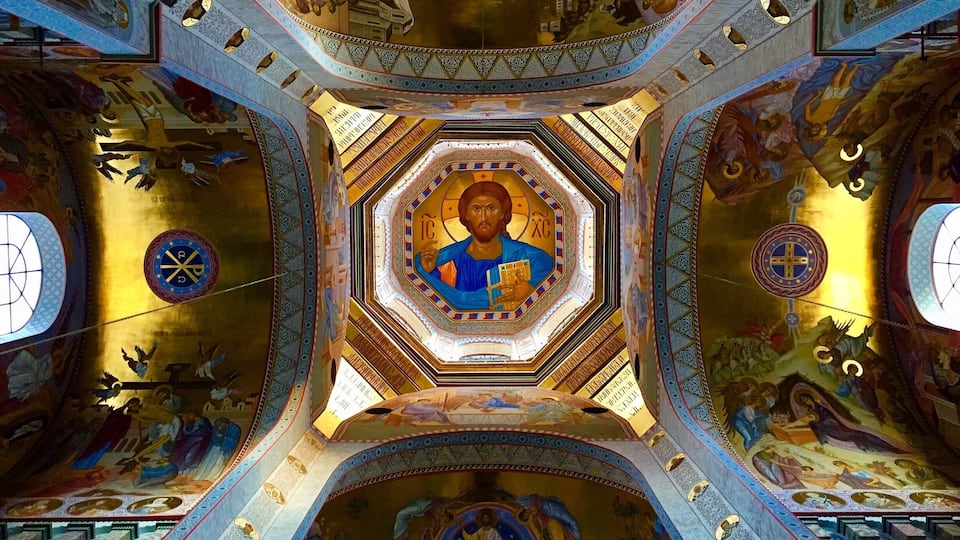 Always look up in a church. This was totally worth a crick in the neck