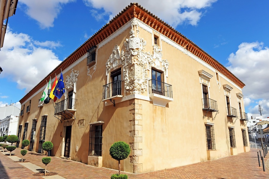 Palacio de Monsalud, Ayuntamiento de Almendralejo, España