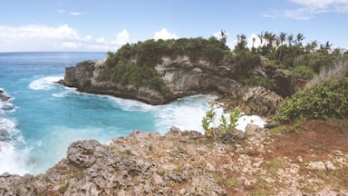 Amazing scenery, white sand beach, Crystal clear water at Lembongan, Indonesia
