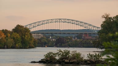 Sunrise image of the Arrigoni Bridge in Middletown, CT