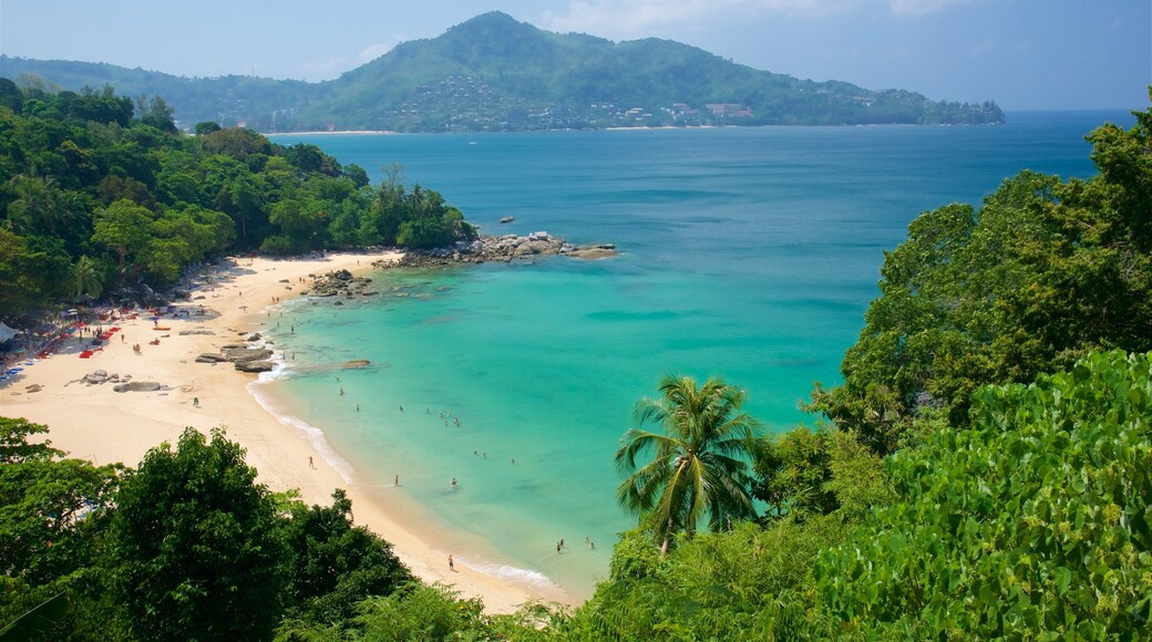 プーケット どの含み 砂浜, 岩の多い海岸線 と 湾岸あるいはハーバー