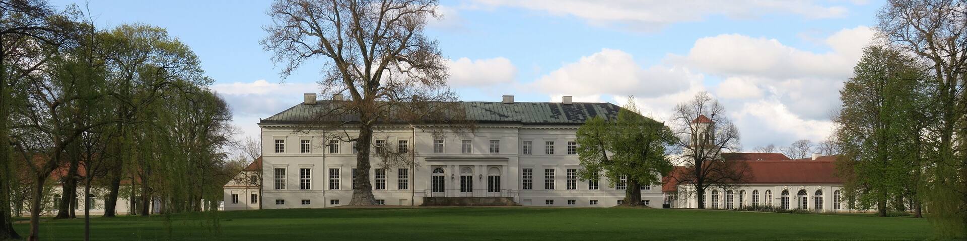 Schloß Neuhardenberg