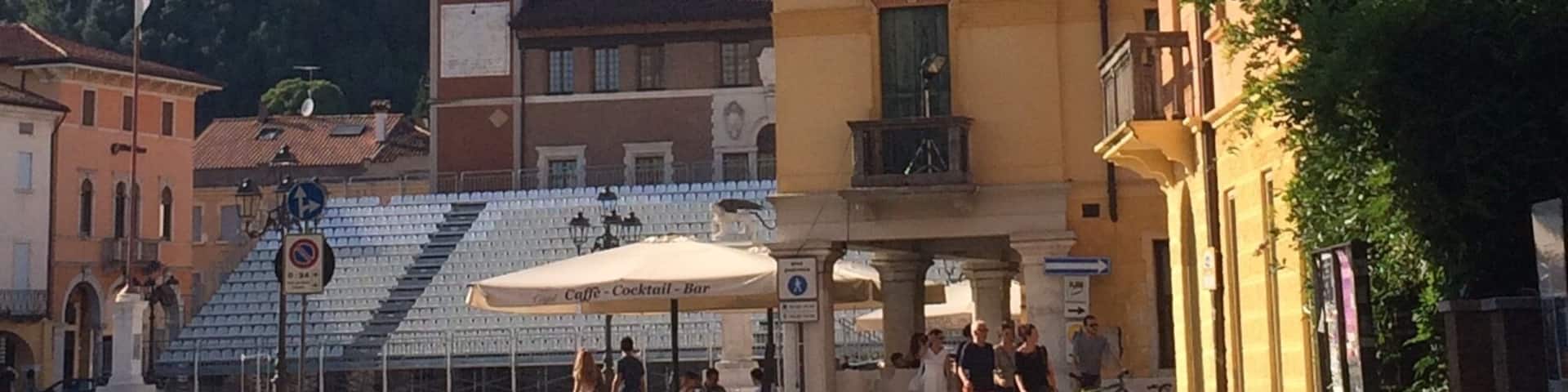 If you are traveling to Venice try to visit this hidden gem in Marostica an hour away from the Marco Polo airport. It is a "mini" St. Mark's square with cafe's on the sides which you can sit back and relax!
#troveon #travel #exploretheworld