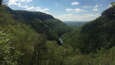 Beautiful hike! Amazing waterfalls