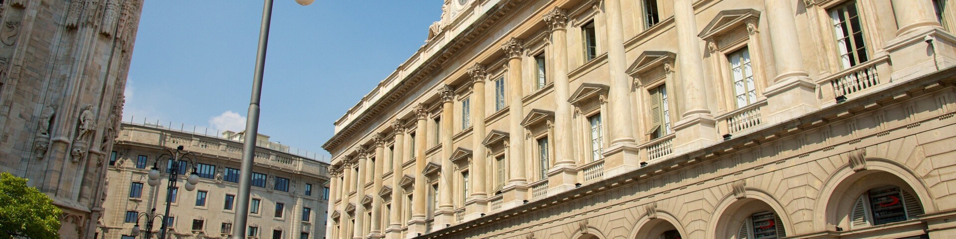 Milão que inclui cenas de rua e arquitetura de patrimônio