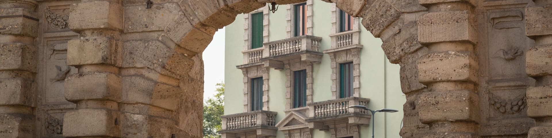 Porta Romana featuring heritage elements