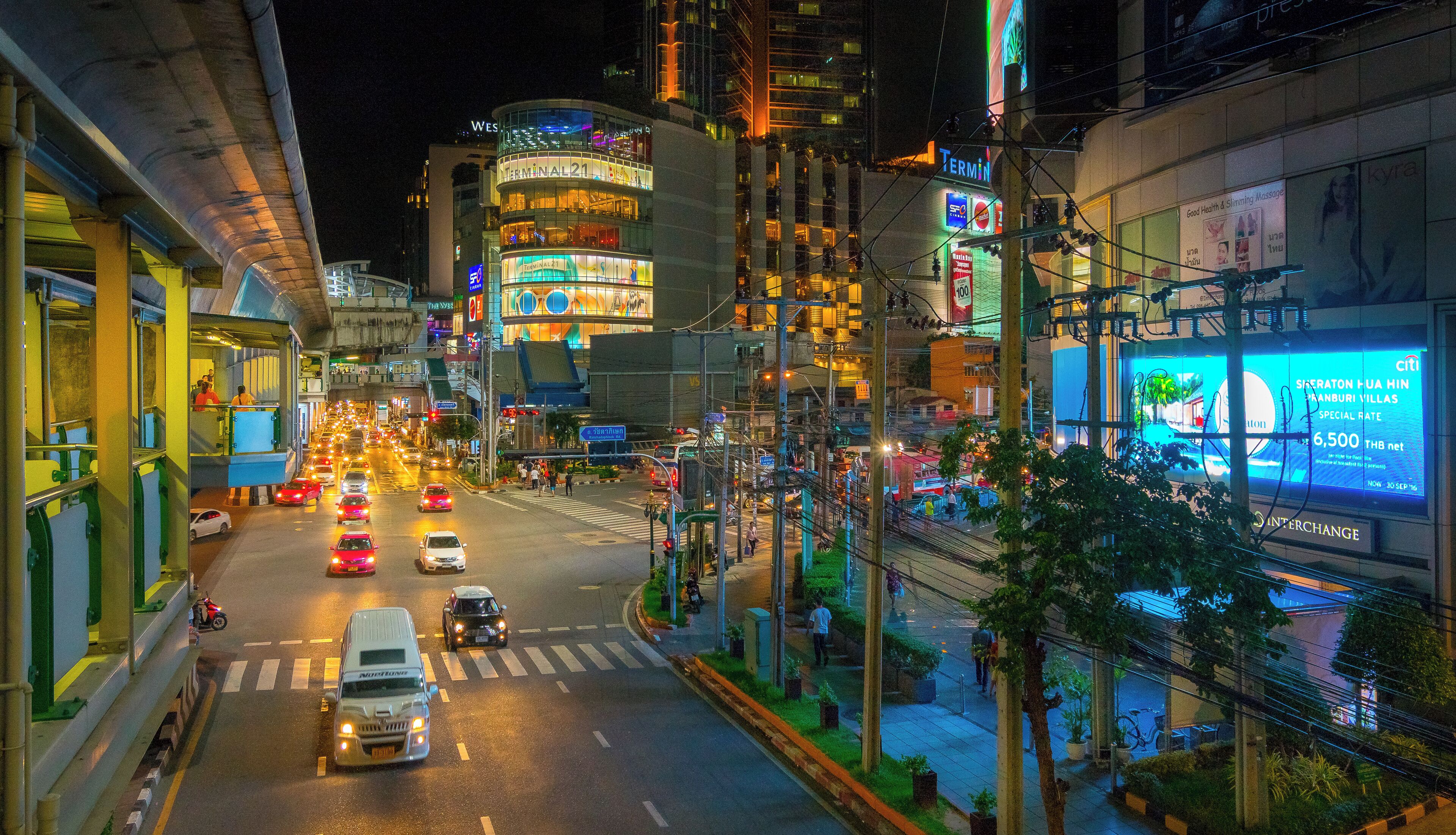 Night view of Sukhumvit Road, Bangkok