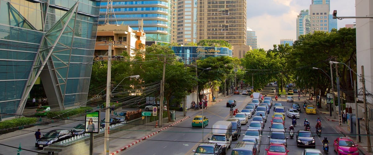 Sukhumvit showing street scenes