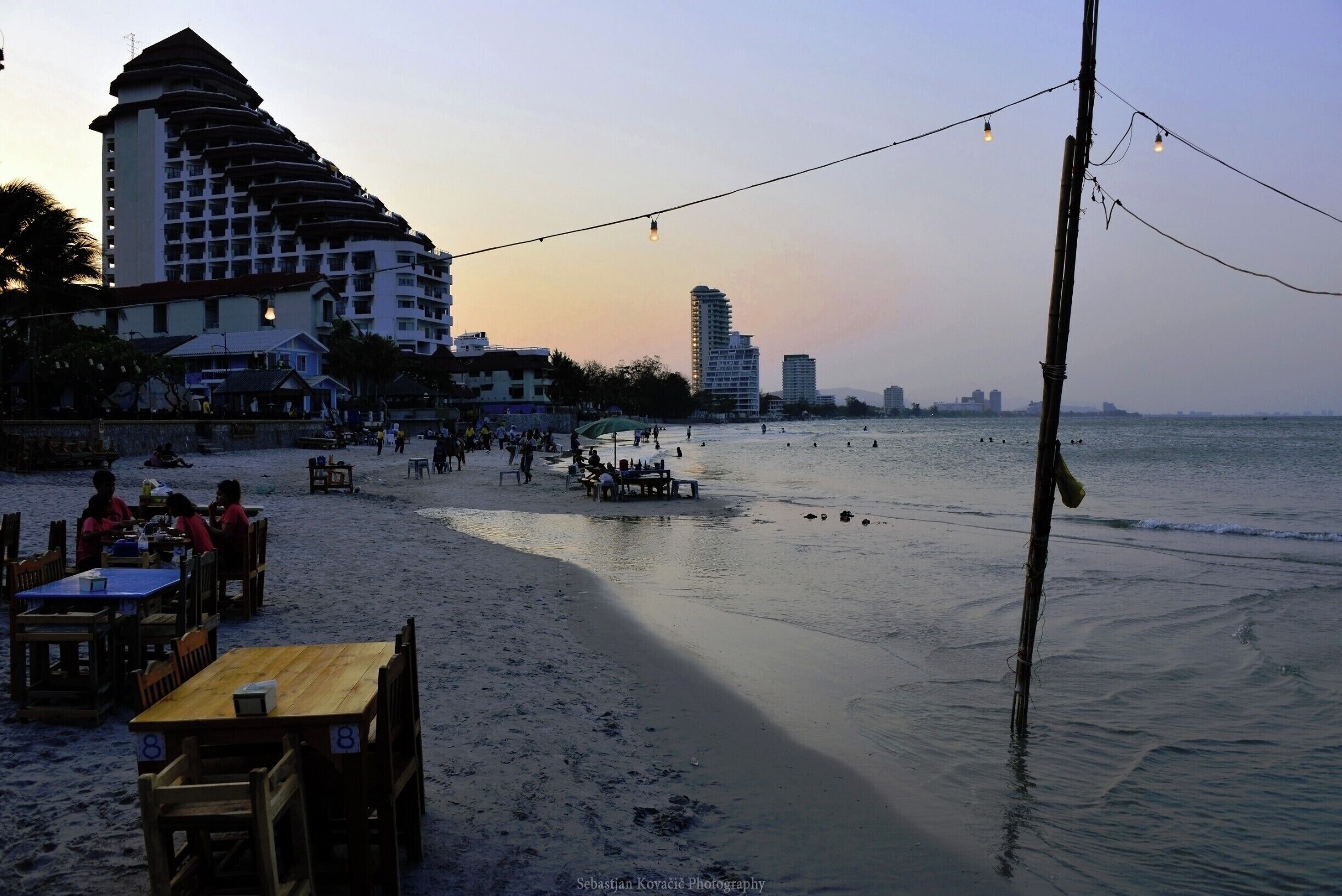 #HuaHin #Beach

#Thailand #Backpacking #TravelPhotography


See you also on Instagram: ExploreWithSeba 
