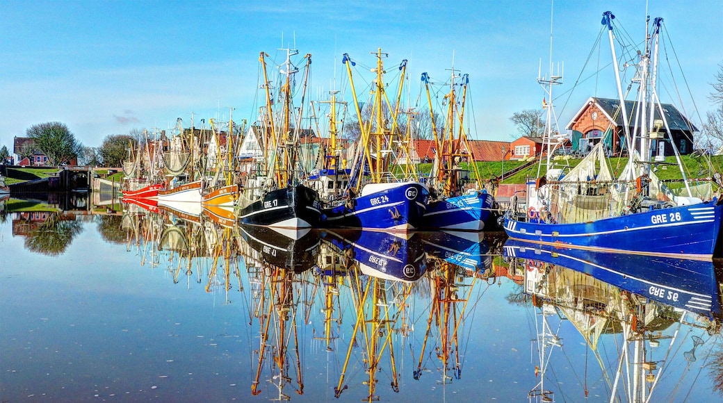 Greetsiel, Fischer- und Künstlerdorf, Ortsteil der Gemeinde Krummhörn !