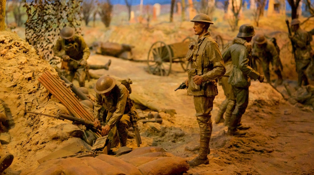 Canberra que incluye artículos militares