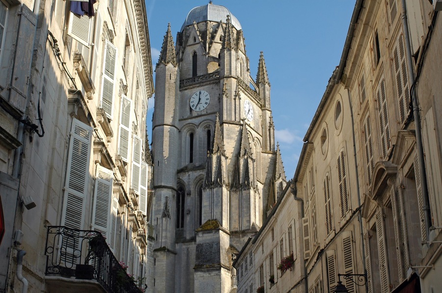 The main street of Saintes, with the church of Saint Eutrope; Shutterstock ID 5168422