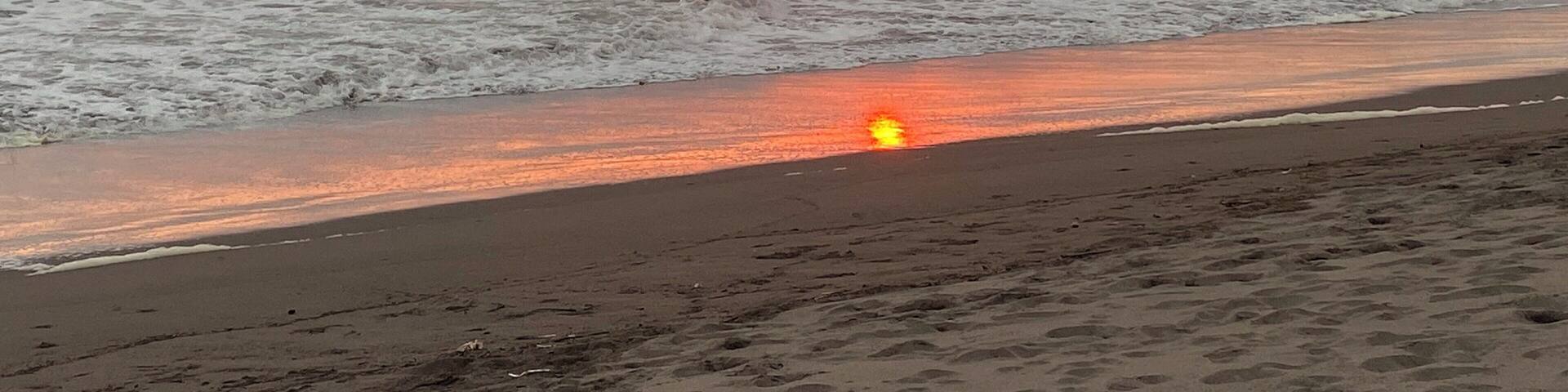 Playa el metalio El Salvador .