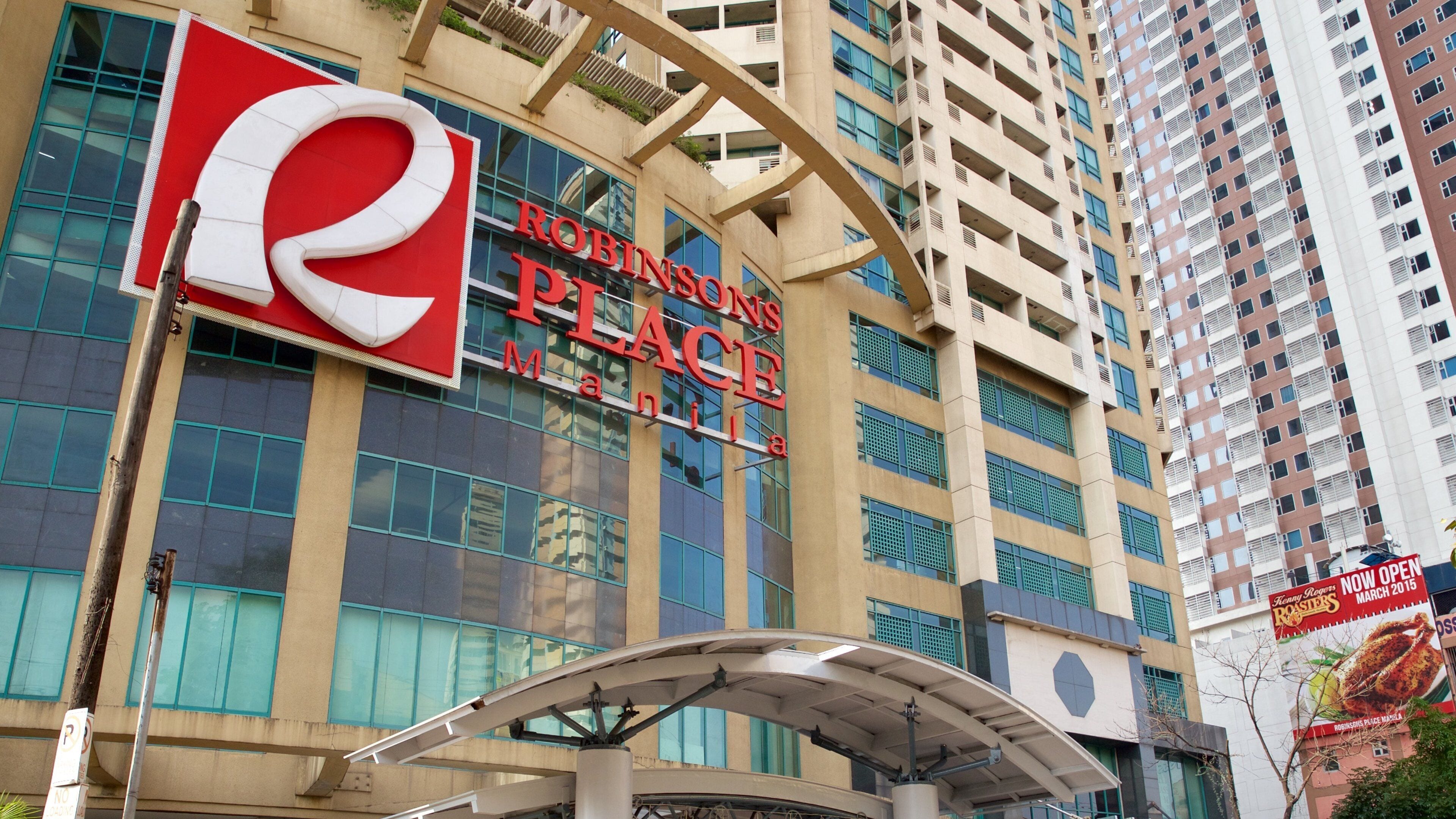 Ermita featuring a hotel