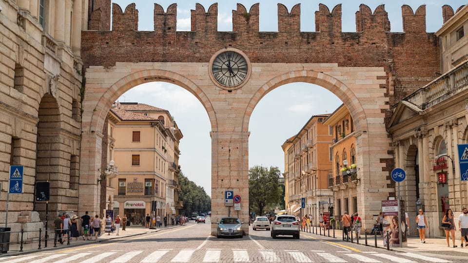 Citta Antica showing heritage elements