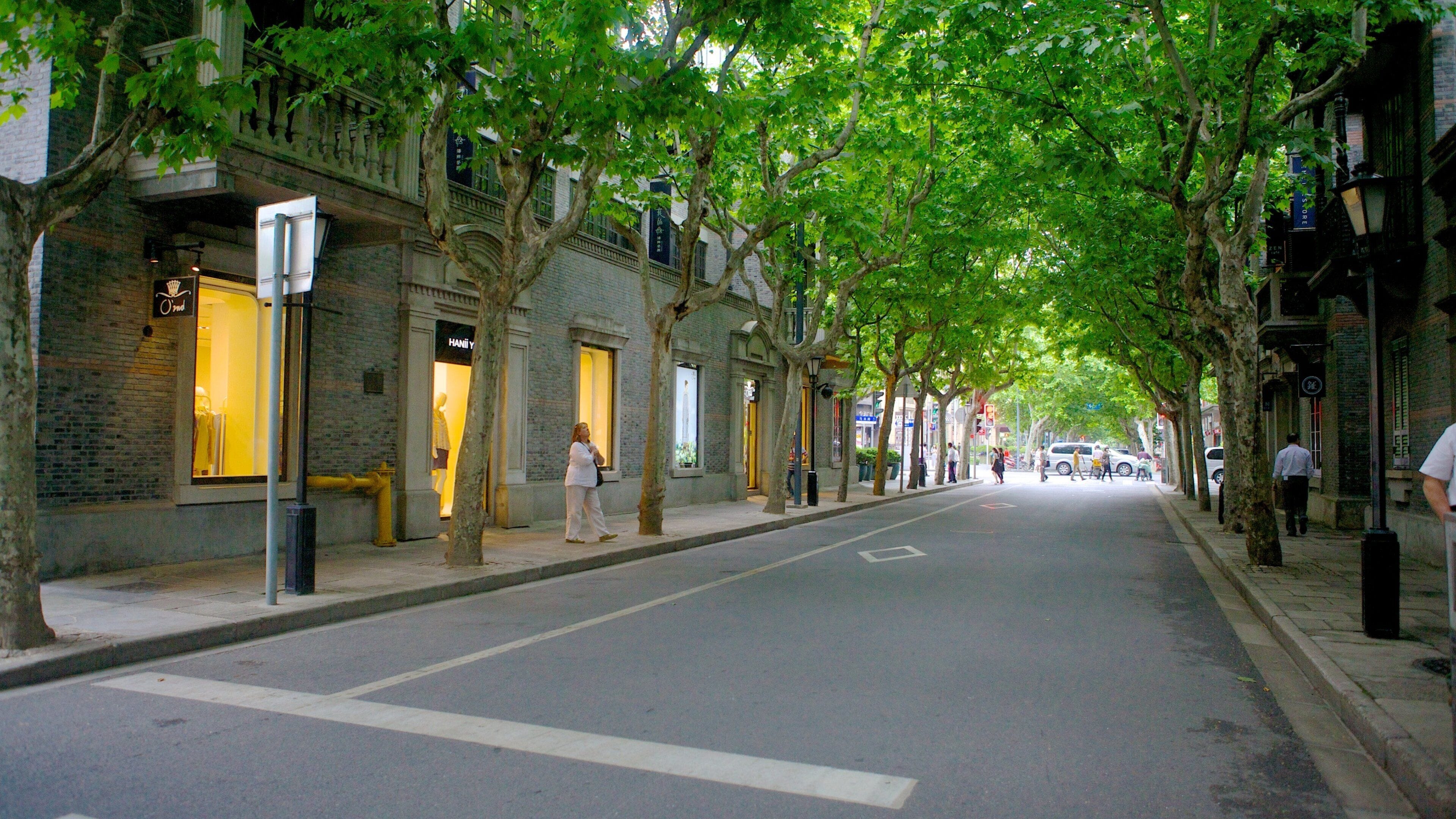 Xintiandi caracterizando cenas de rua e uma cidade