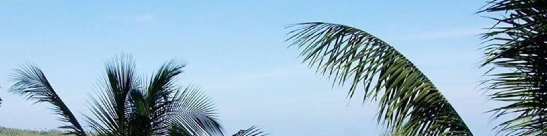 #beachbound as you travel towards the high point on Mt harriet, to your left, the amazingly beautiful bay of bengal