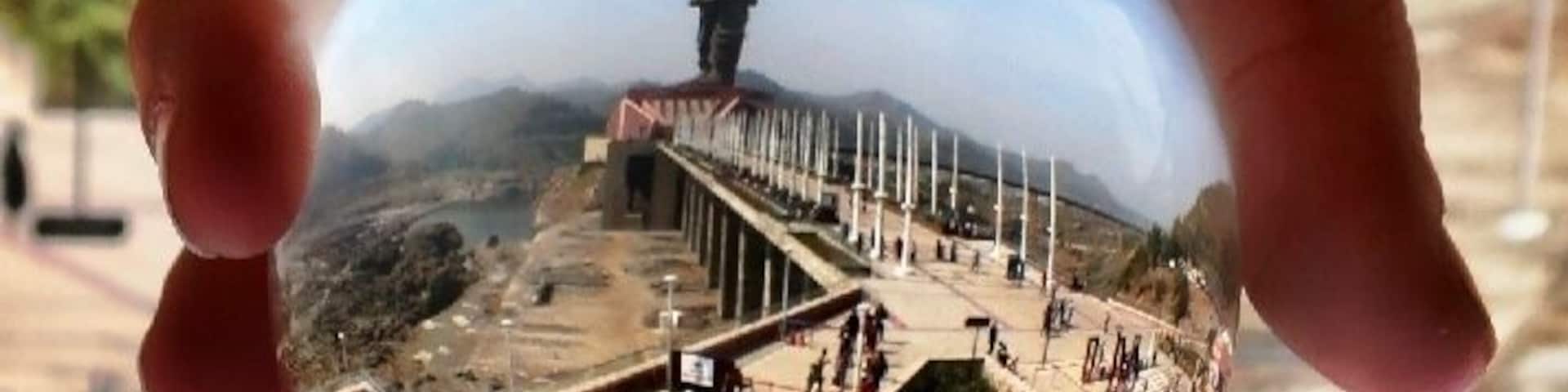 Crystal ball photography at worlds largest statue (182m) ...
#crystalballphotography #photography