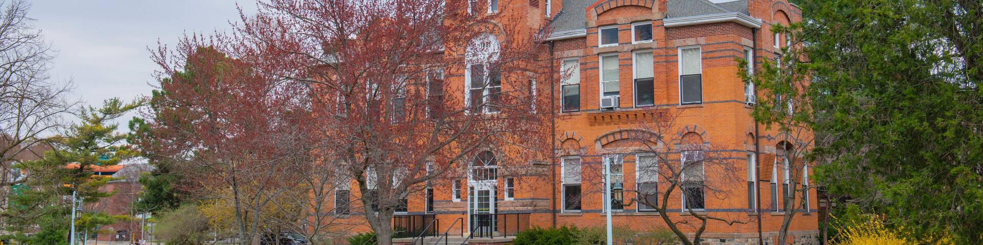 East Lansing Hotel Guide