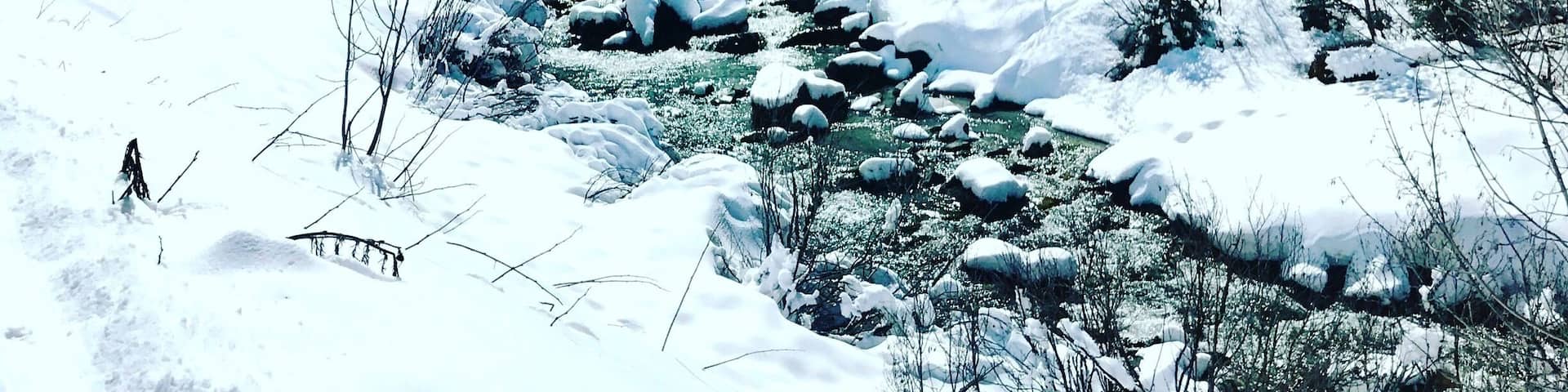 There are plenty of reasons to love Méribel, not least for its pretty, chalet-style architecture, wooded surroundings and friendly, village atmosphere. But the prime reason is its central position within France’s huge Trois Vallées ski area. #LifeAtExpedia