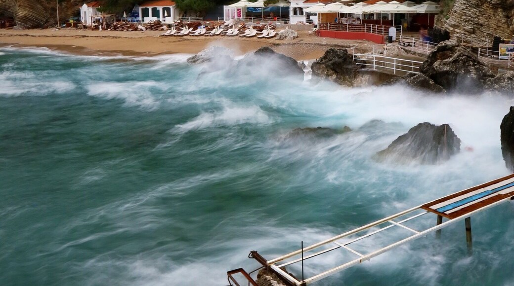 I was in almost all the beaches in Montenegro and I think Mogren is the most beautiful beach so far.
#LifeAtExpedia
#Beach
#Montenegro
#Budva
#Summer
