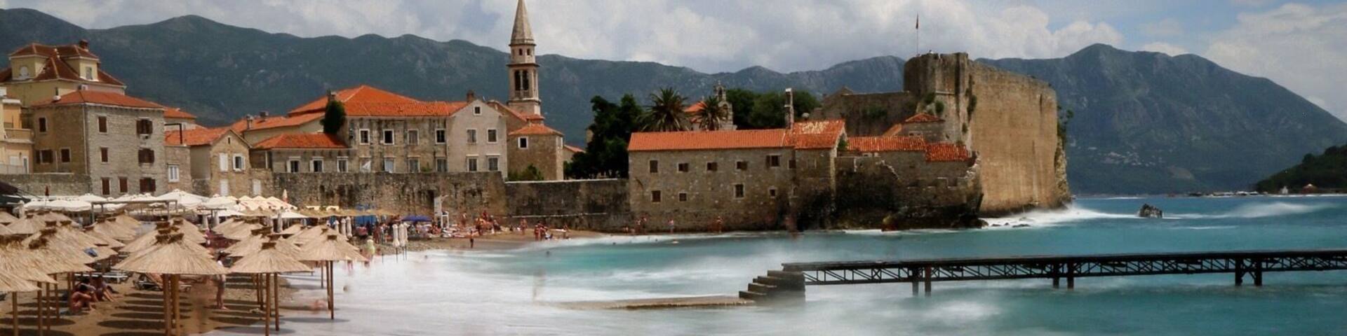 Ricardova glava beach is a small beautiful gravel beach under the walls of Old Town. Definitely must visit one!
#LifeAtExpedia
#Beach
#Montenegro
#Summer
#Budva