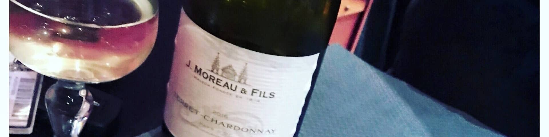 Our favorite place for food in St Brice en Cogles in the Brittany region of France đ«đ·
Charcuterie with a slab of pate, french bread and chilled white wine! #TroverFoodies #France #Brittany #Yum #pate #cornichons #french