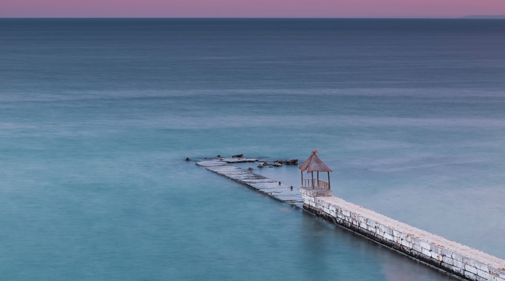 13" exposure and a beautiful aunset over Balchik. #BVSblue #sunset #balchik