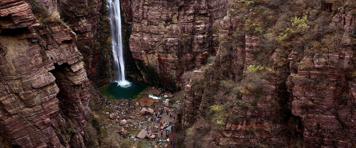 #DanfenDitch of Wanxian Mountain Scenic Area a.#丹分沟-万仙山风景区.
https://twitter.com/Beautifulgx