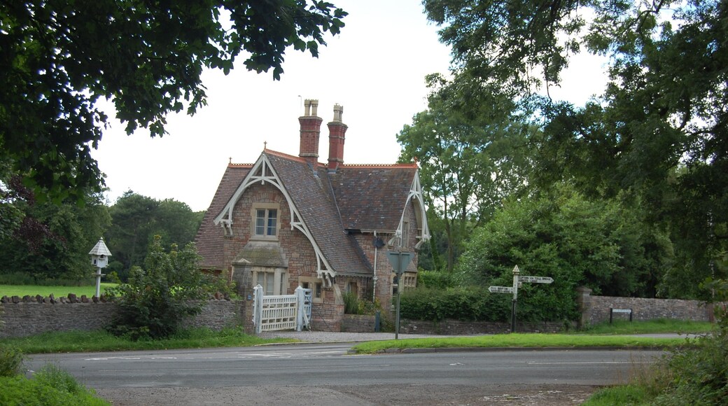 Clifton Lodge With Gates And Gatepiers To South-East Wikidata has entry Q26314538 with data related to this item.