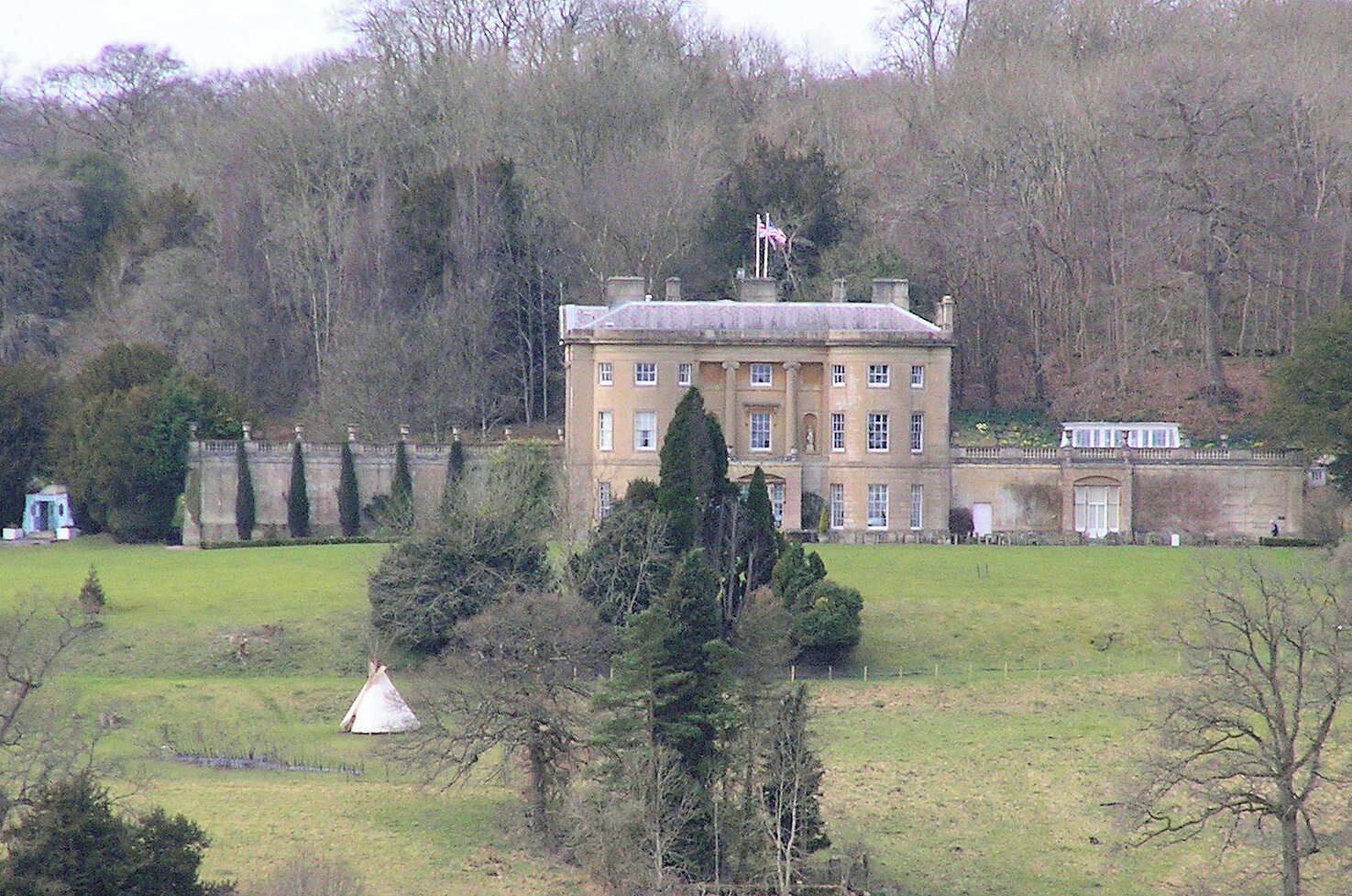 American Museum The American Museum in Britain located 4 miles east of Bath opened to the public in 1961. Built about 1820 and was called Claverton Manor On 26 July 1897 when he was 23, Winston Churchill made his first political speech here.