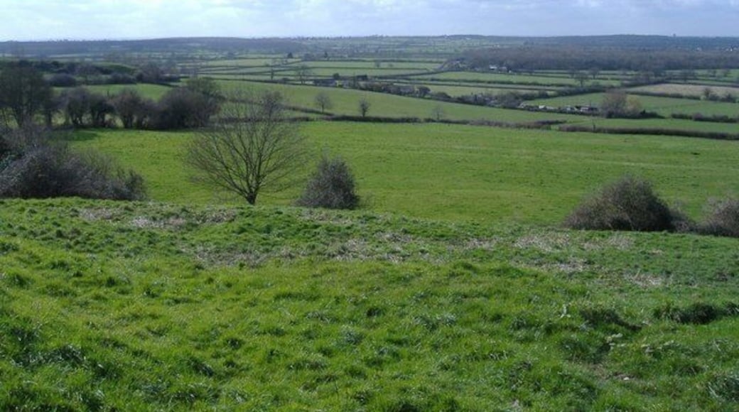 The Key valley, from Pavenhill, Purton