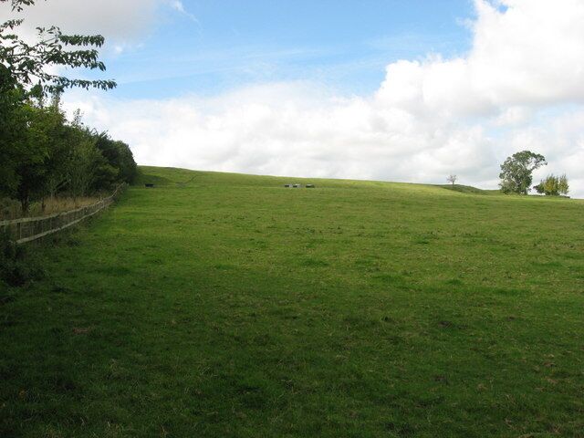 On the climb to Castle Hill