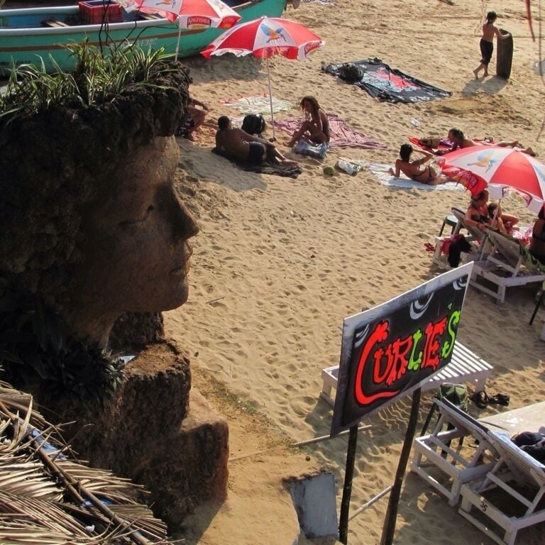 CURLIE'S .... You can't miss this one in Goa !