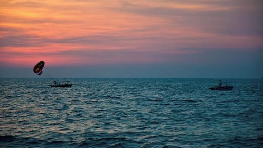Some keep it radical, while others relax...
but we're all having fun as the sun goes down at #beach in Goa - Incredible India! :)
#GoldenHour #waterlust