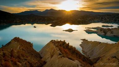 Great place for sunrise and sunset, if you want the mountain in the background lite up then sunrise or like this image sunset .