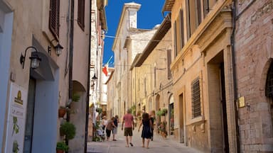 Spello featuring street scenes as well as a couple