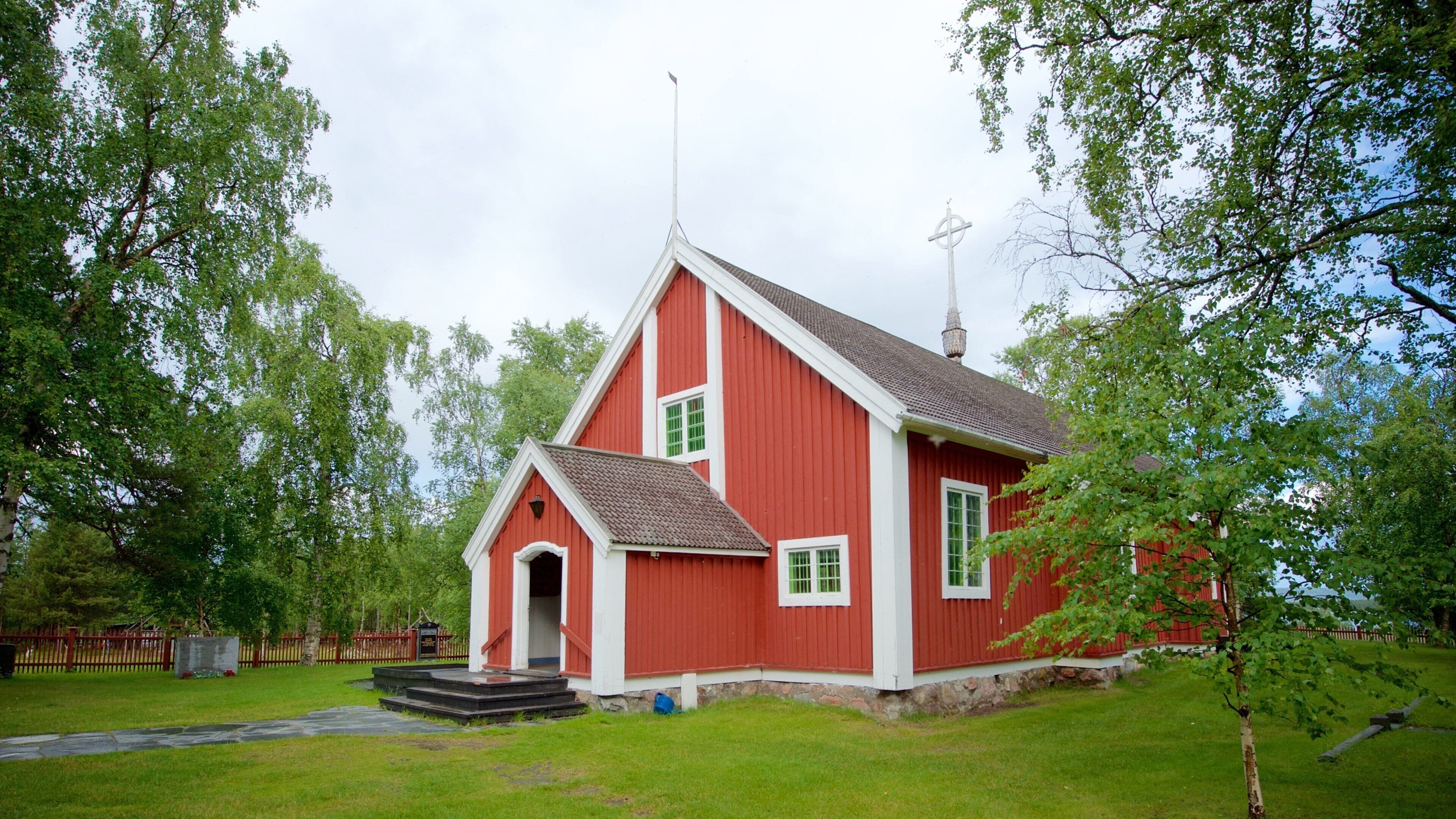 ユッカスヤルビ 表示 宗教的要素, 教会あるいは大聖堂 と 遺跡