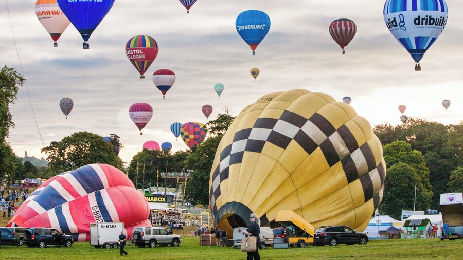 Get here early to see the balloons setting up