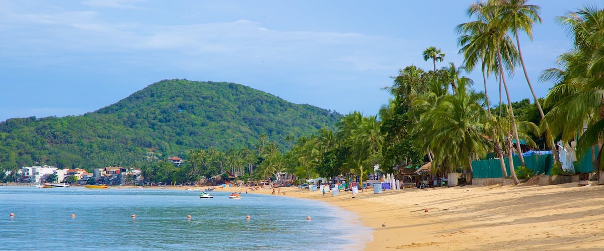 Bo Phut Beach featuring mountains and a sandy beach