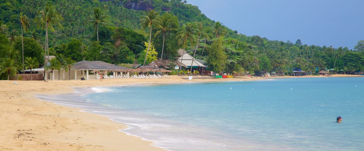 Lamai Beach showing a bay or harbor