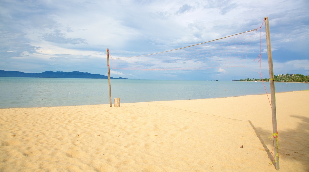 Mae Nam bevat een zandstrand