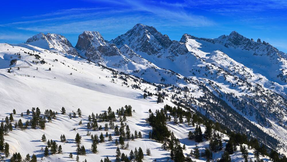 Sort Bonaigua port Lerida Catalonia ski resort