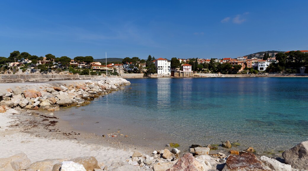 Renecros beach in Bandol village