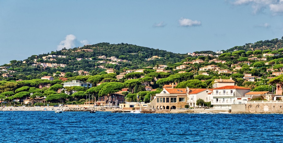 Hill sainte-maxime bay cote d'azur france coast mediterranean city forest, Shutterstock ID 560227690, SF SSA Case with Manager Approval: Case 07151371, Job: Prepay credit, Client/Licensee: , Other: